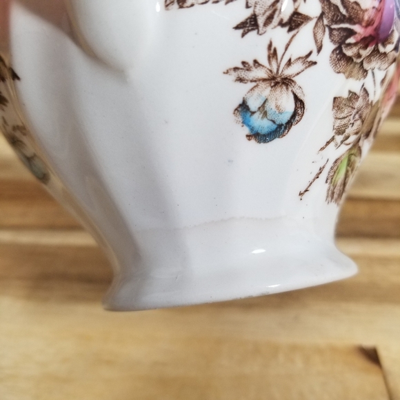 VTG Johnson Brothers Regency Devon Sprays 10oz Creamer Pitcher Made in England - Picture 7 of 8